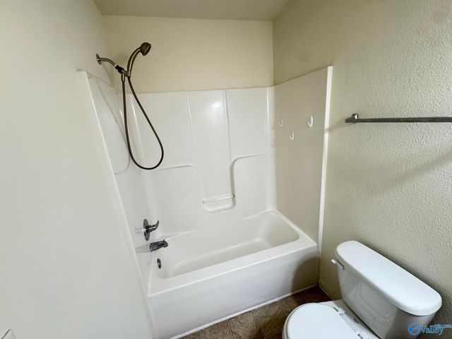 204 Dormont Drive NE, Huntsville, AL 35810