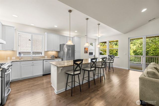 1933 Fraser Avenue, Mount Vernon, WA 98274
