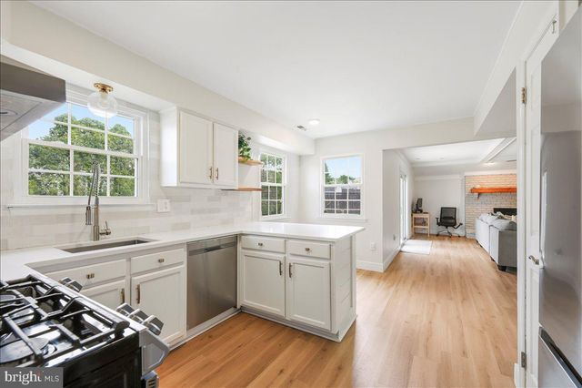 109 MIMOSA DR, Sewell, NJ 08080