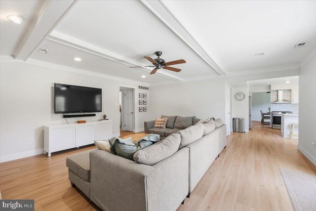 109 MIMOSA DR, Sewell, NJ 08080