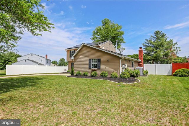 109 MIMOSA DR, Sewell, NJ 08080