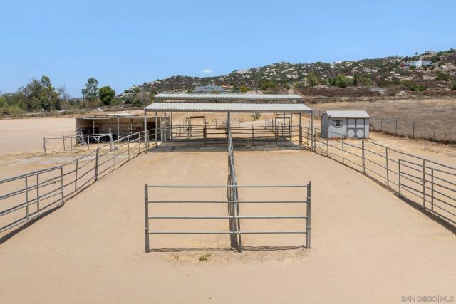 266 Woodmeadow Ln, Ramona, CA 92065