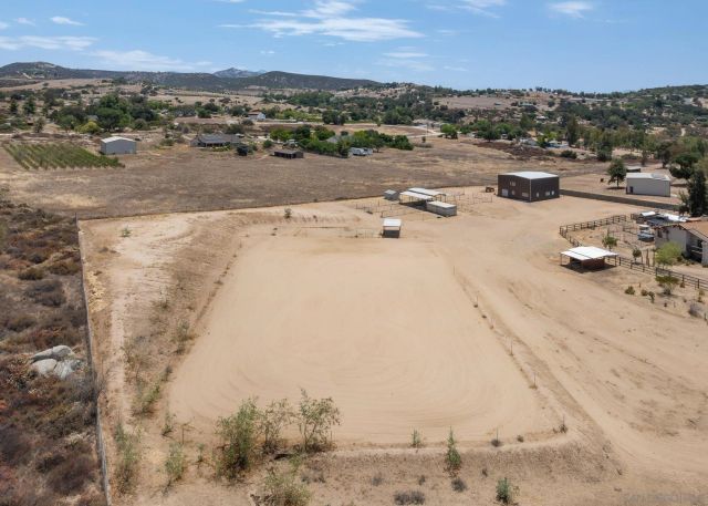266 Woodmeadow Ln, Ramona, CA 92065