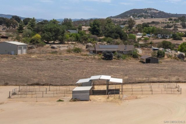 266 Woodmeadow Ln, Ramona, CA 92065