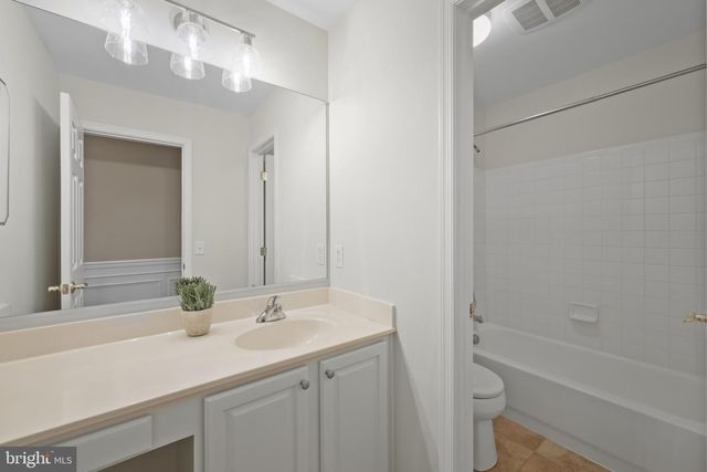 2156 GRANT FARM CT, Marriottsville, MD 21104