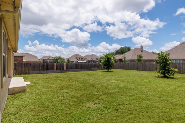 824 Tabernash DR, Leander, TX 78641