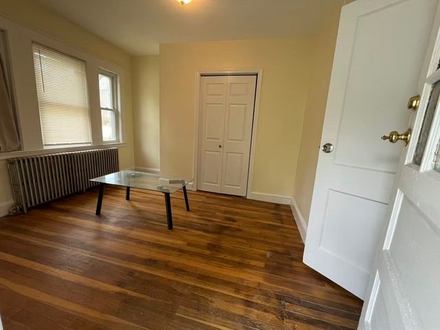 85 Town Hill Street 85, Quincy, MA 02169