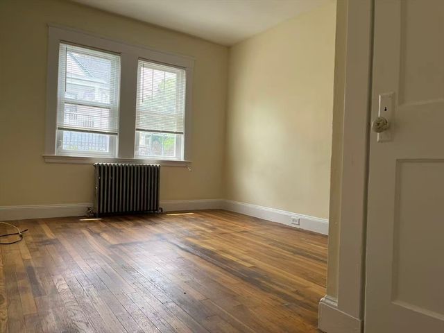 85 Town Hill Street 85, Quincy, MA 02169
