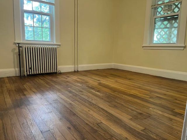 85 Town Hill Street 85, Quincy, MA 02169