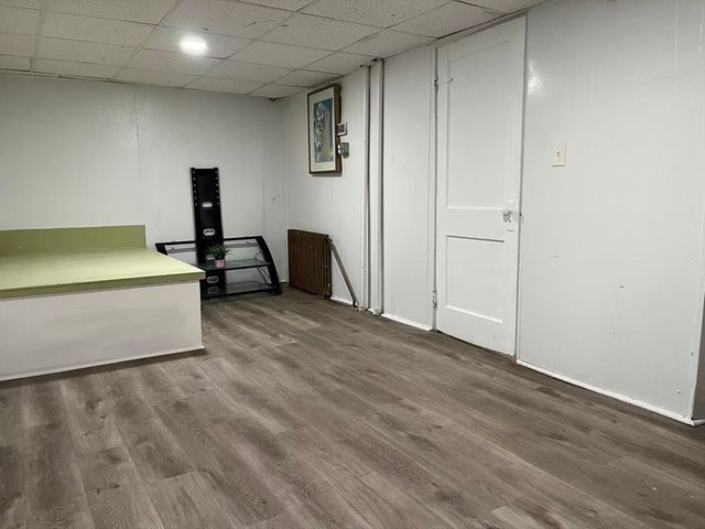 85 Town Hill Street 85, Quincy, MA 02169