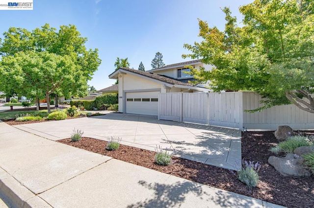 2163 Mercury Rd, Livermore, CA 94550