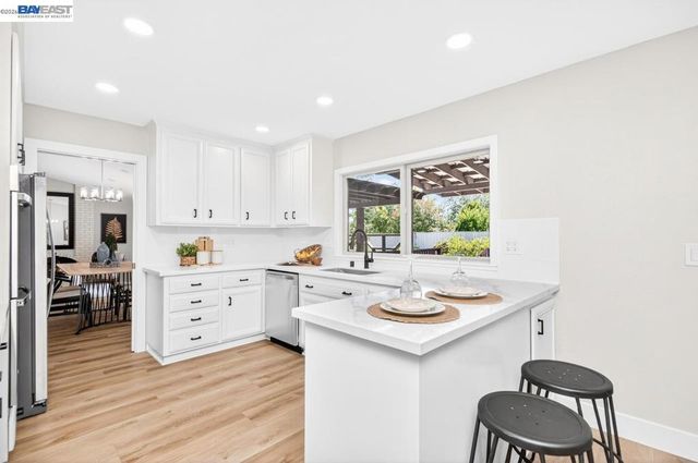 2163 Mercury Rd, Livermore, CA 94550