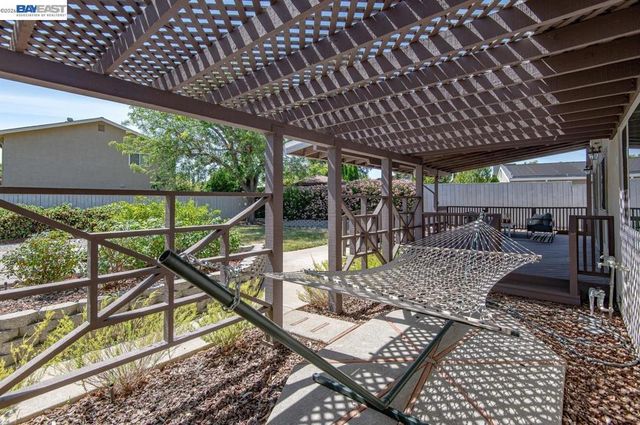 2163 Mercury Rd, Livermore, CA 94550