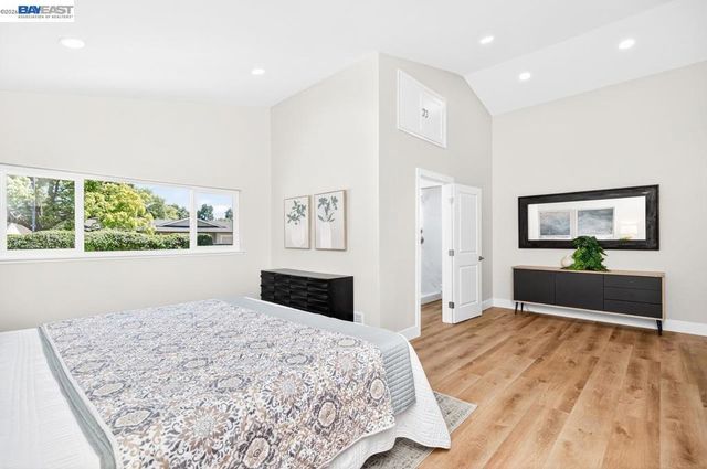 2163 Mercury Rd, Livermore, CA 94550