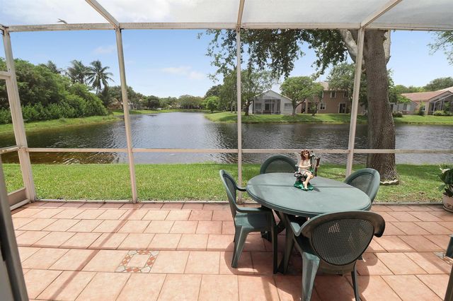 5006 Heron Court, Coconut Creek, FL 33073