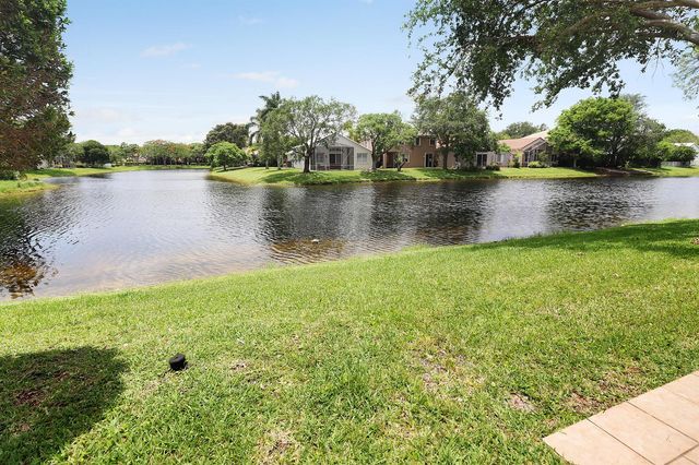 5006 Heron Court, Coconut Creek, FL 33073