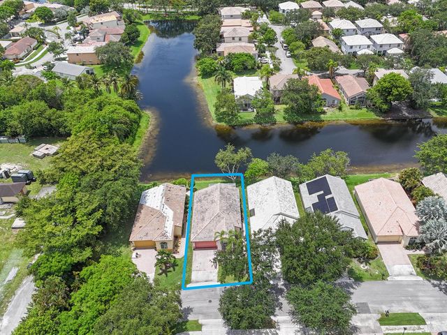 5006 Heron Court, Coconut Creek, FL 33073