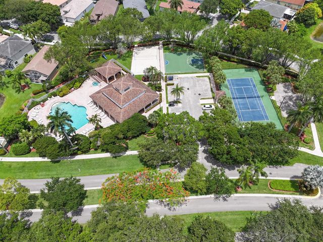 5006 Heron Court, Coconut Creek, FL 33073