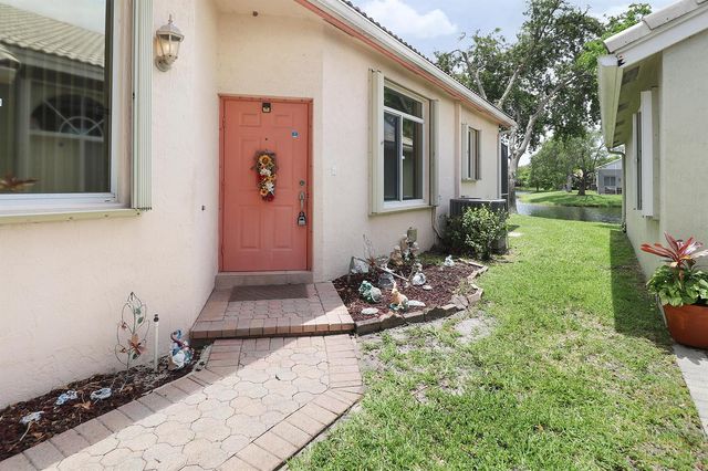 5006 Heron Court, Coconut Creek, FL 33073