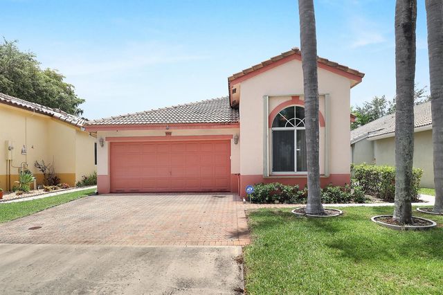 5006 Heron Court, Coconut Creek, FL 33073