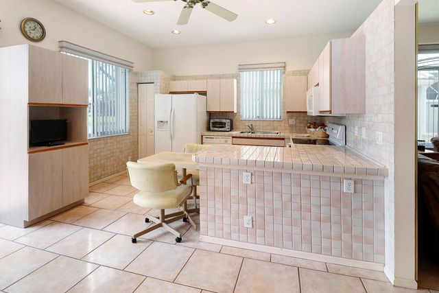 5006 Heron Court, Coconut Creek, FL 33073