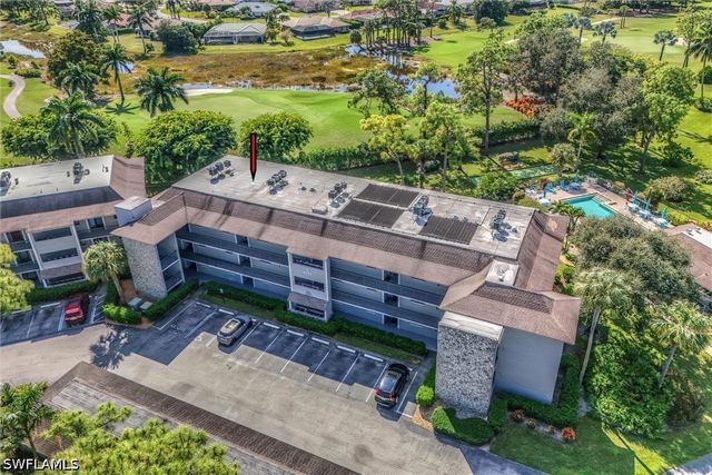5757 Gage LN 102C, Naples, FL 34113