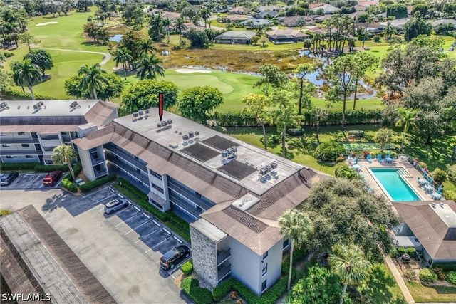 5757 Gage LN 102C, Naples, FL 34113
