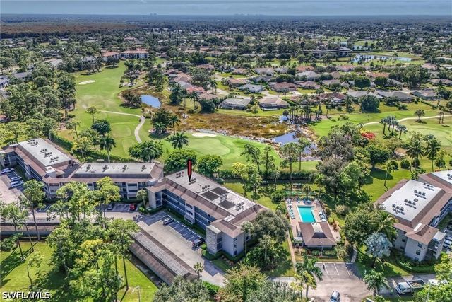 5757 Gage LN 102C, Naples, FL 34113