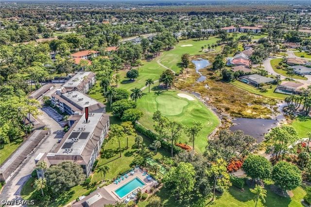 5757 Gage LN 102C, Naples, FL 34113
