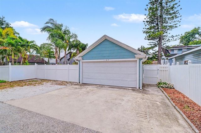 1127 22ND AVENUE N, St Petersburg, FL 33704