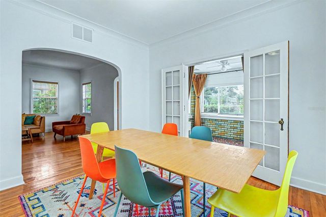 1127 22ND AVENUE N, St Petersburg, FL 33704