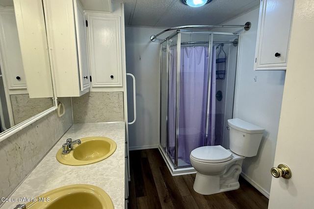 8570 N Hayden Pines Way, Hayden, ID 83835