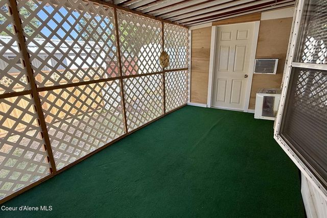 8570 N Hayden Pines Way, Hayden, ID 83835