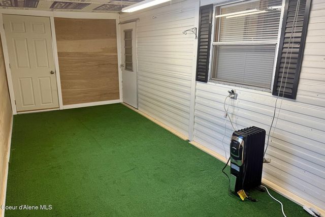 8570 N Hayden Pines Way, Hayden, ID 83835