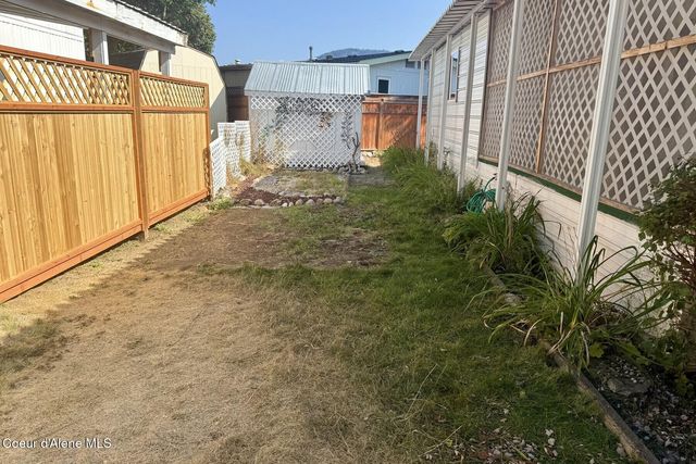 8570 N Hayden Pines Way, Hayden, ID 83835