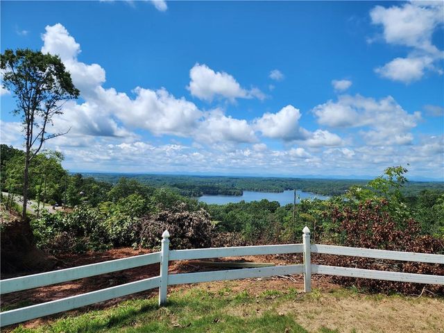 3325 Montvale Drive, Gainesville, GA 30506