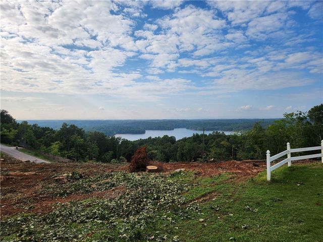 3325 Montvale Drive, Gainesville, GA 30506