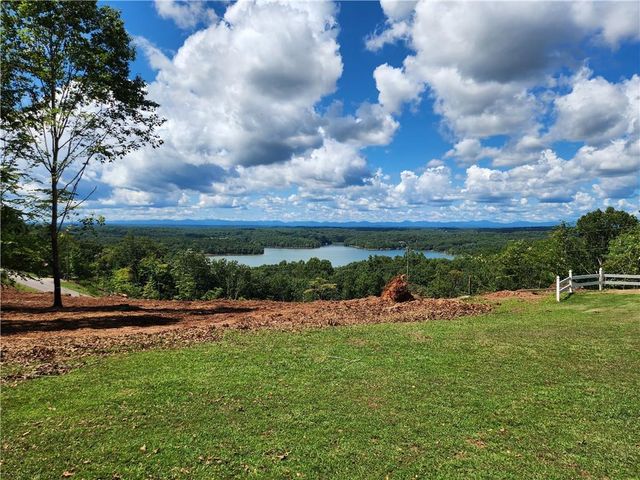 3325 Montvale Drive, Gainesville, GA 30506