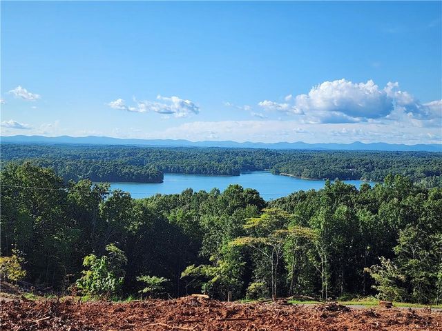 3325 Montvale Drive, Gainesville, GA 30506