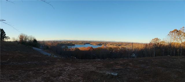 3325 Montvale Drive, Gainesville, GA 30506