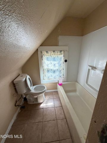 2732 Albion Street, Toledo, OH 43610