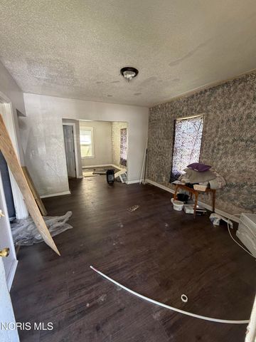 2732 Albion Street, Toledo, OH 43610