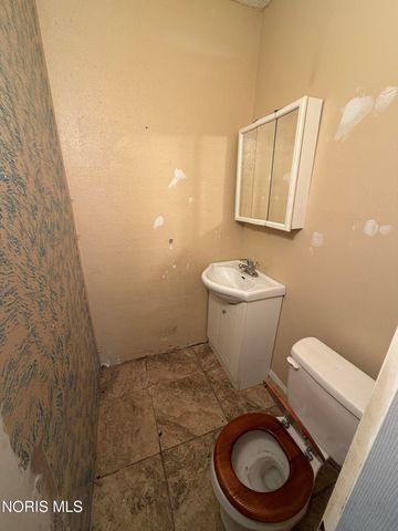 2732 Albion Street, Toledo, OH 43610