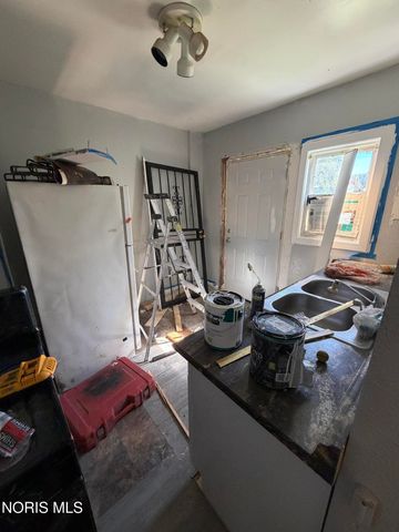 2732 Albion Street, Toledo, OH 43610