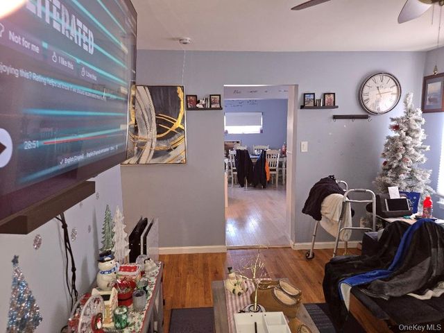 12 Carson Street, Bethpage, NY 11714