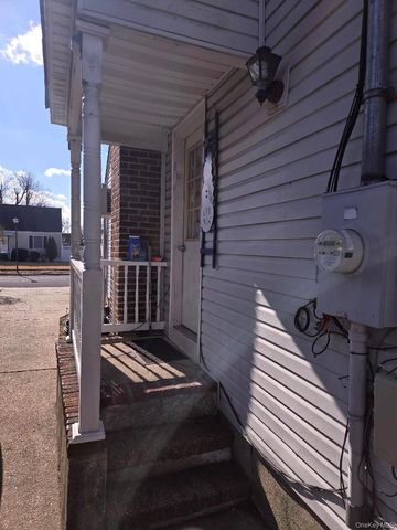 12 Carson Street, Bethpage, NY 11714