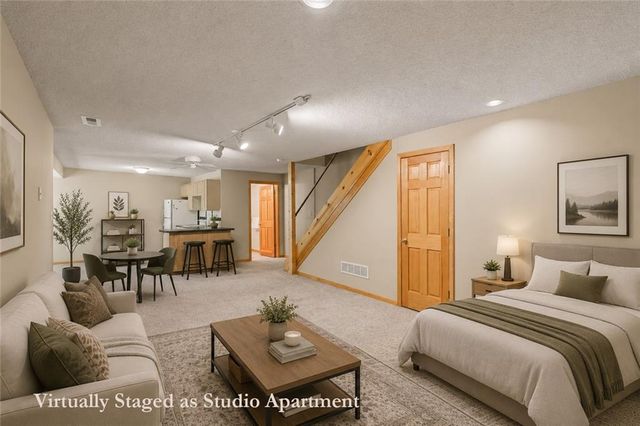 2401 SW Whispering Creek Court, Blue Springs, MO 64015