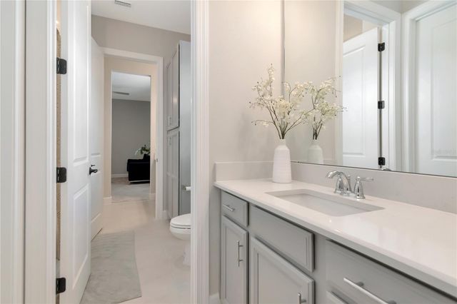 2686 MEANDER COVE, Wesley Chapel, FL 33543