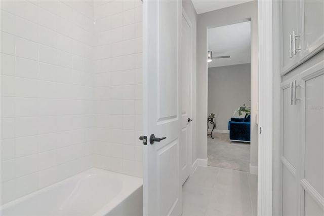 2686 MEANDER COVE, Wesley Chapel, FL 33543