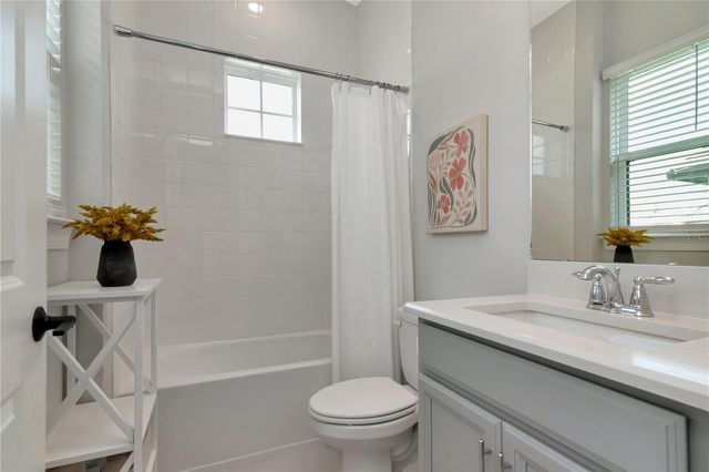 2686 MEANDER COVE, Wesley Chapel, FL 33543